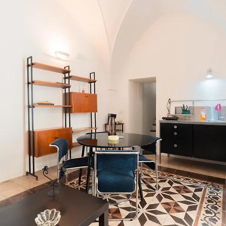 Apartment Donna Cristina Historic